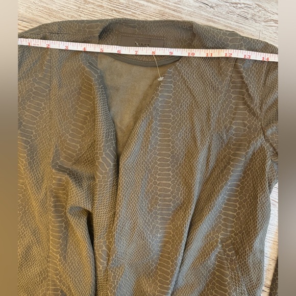 NWT BlankNYC by Anthropologie Snakeskin Draped Blazer Jacket Coat Cardigan XS - Picture 13 of 15